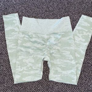 NEW Camo Gymshark Leggings